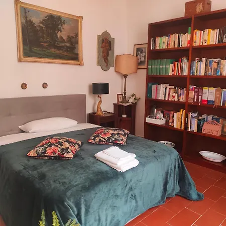 Dimora Lucrezia Сполето